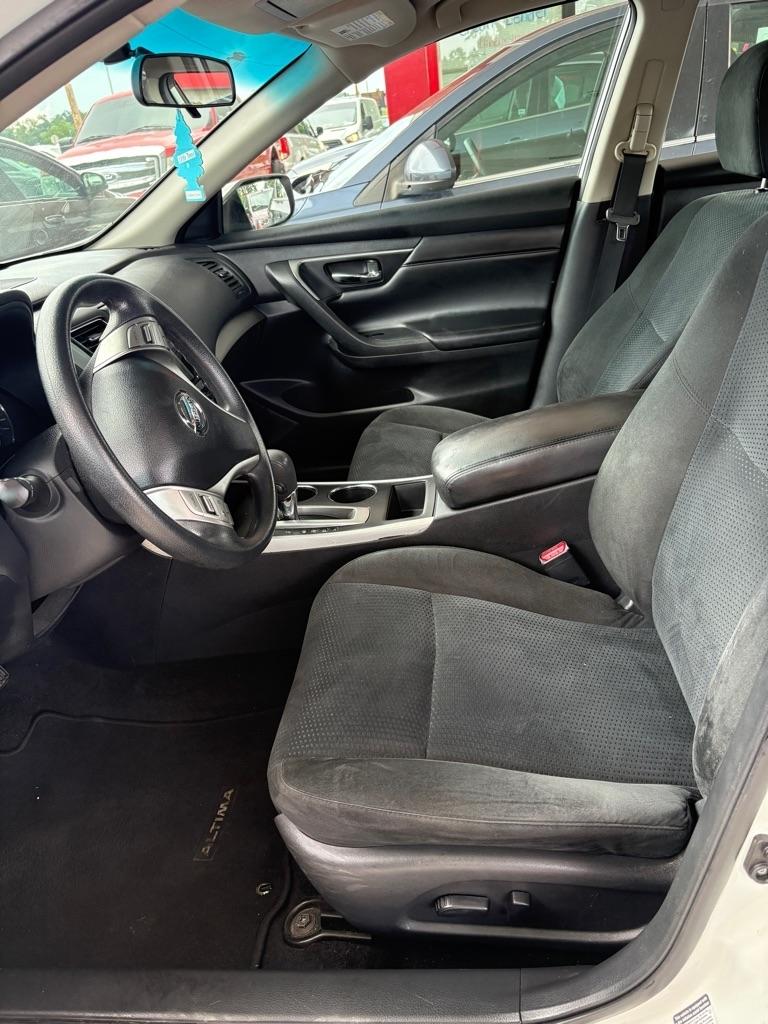 Nissan Altima 2.5 2015