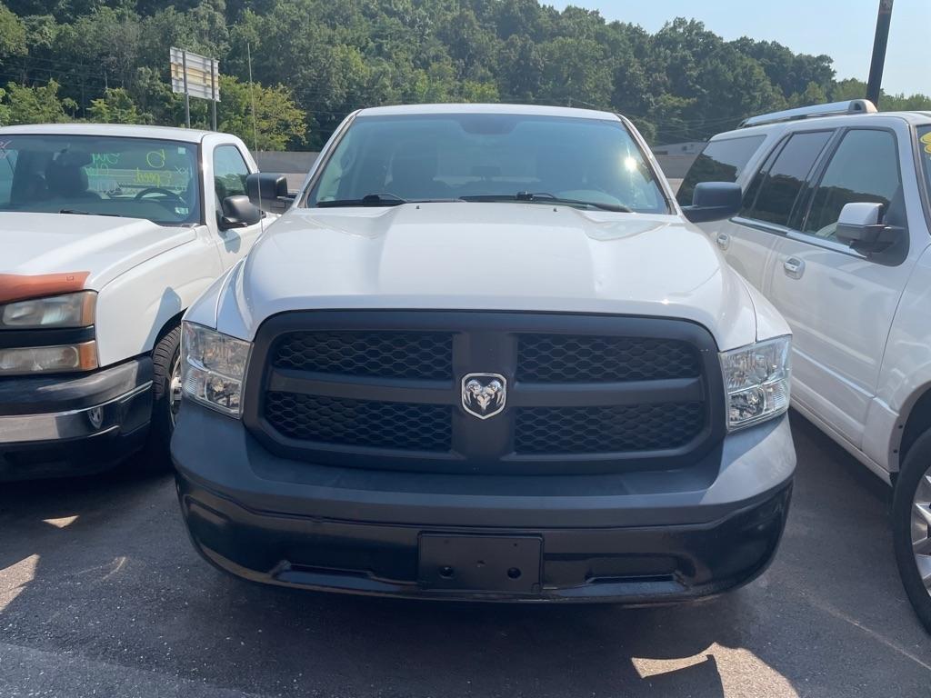 RAM 1500 Tradesman Quad Cab 2WD 2018