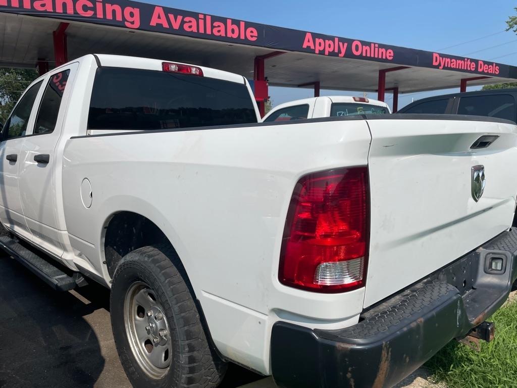 RAM 1500 Tradesman Quad Cab 2WD 2018