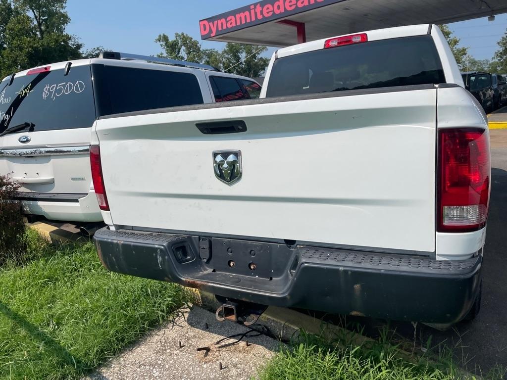 RAM 1500 Tradesman Quad Cab 2WD 2018