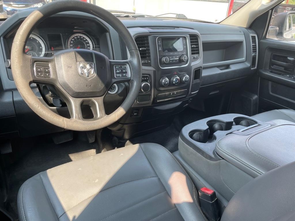 RAM 1500 Tradesman Quad Cab 2WD 2018