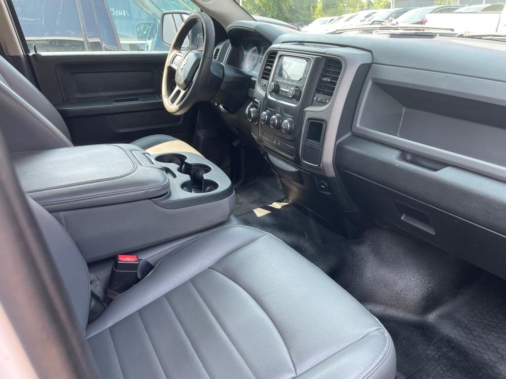 RAM 1500 Tradesman Quad Cab 2WD 2018