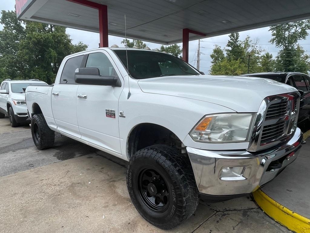 RAM 2500 SLT Crew Cab SWB 4WD 2012