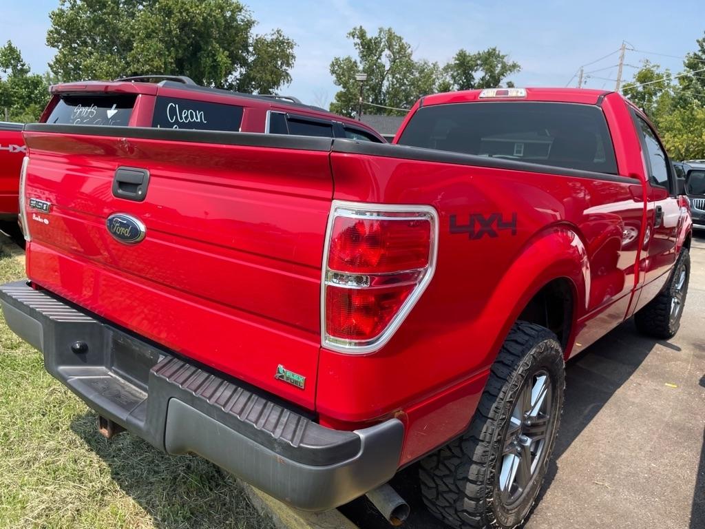 Ford F-150 XL 8-ft. Bed 4WD 2010