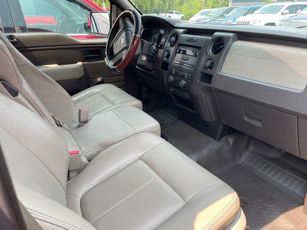 Ford F-150 XL 8-ft. Bed 4WD 2010