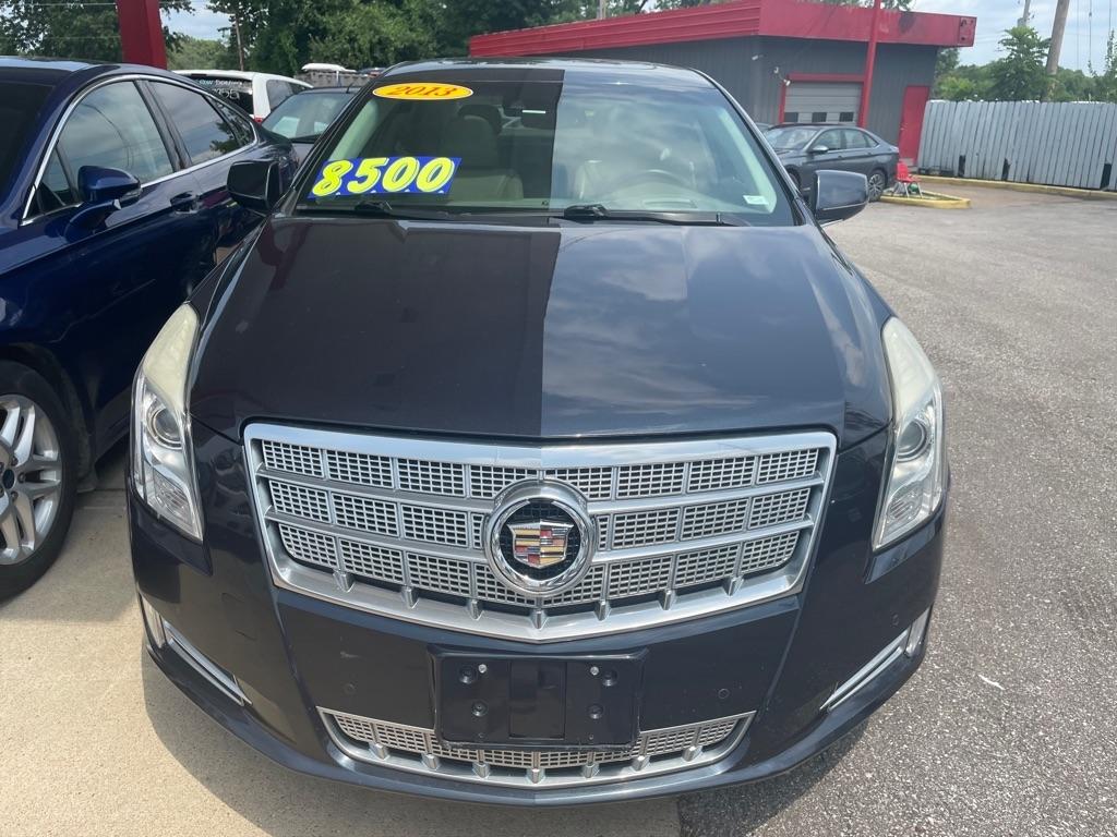 Cadillac XTS Platinum 2013