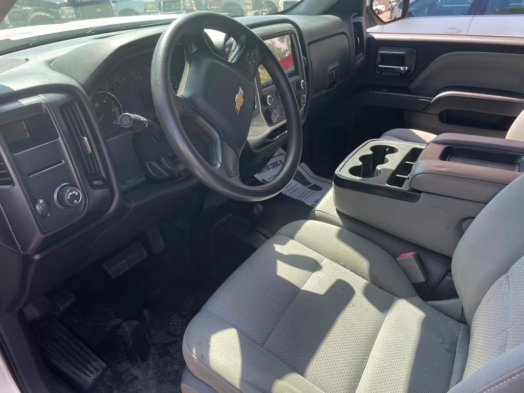 Chevrolet Silverado 1500 Custom Crew Cab Long Box 4WD 2021
