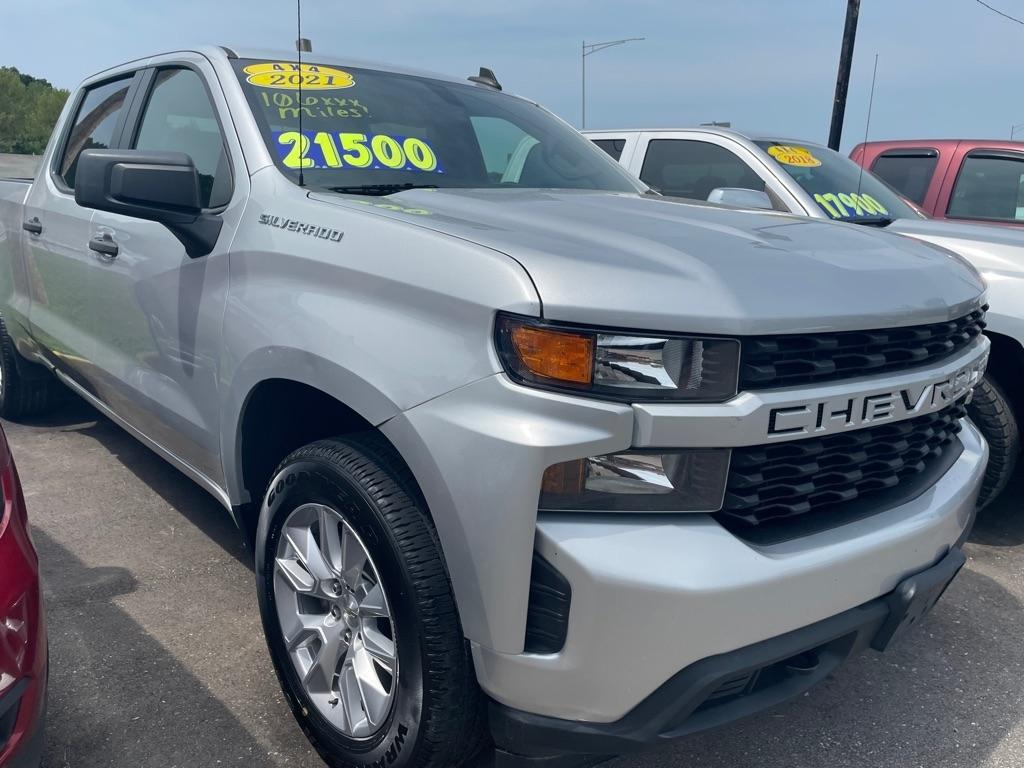 2021 Chevrolet Silverado 1500 Custom Crew Cab Long Box 4WD