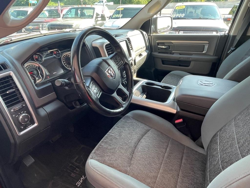 RAM 1500 SLT Crew Cab LWB 4WD 2017