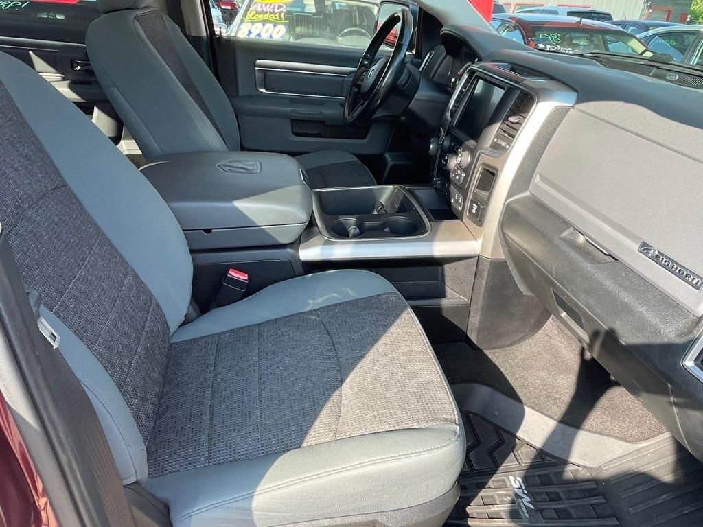 RAM 1500 SLT Crew Cab LWB 4WD 2017