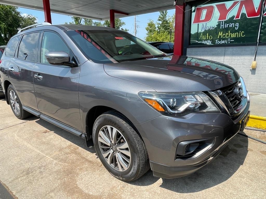 Nissan Pathfinder S 4WD 2017
