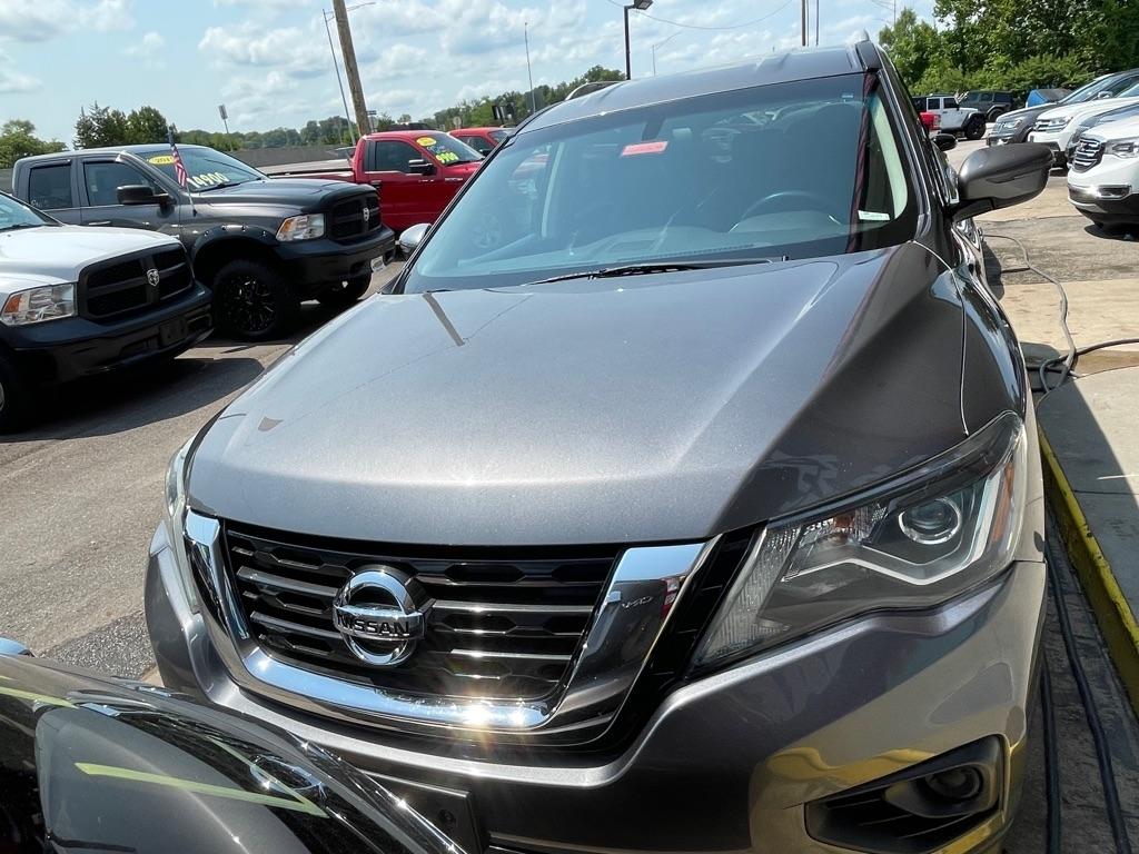 Nissan Pathfinder S 4WD 2017