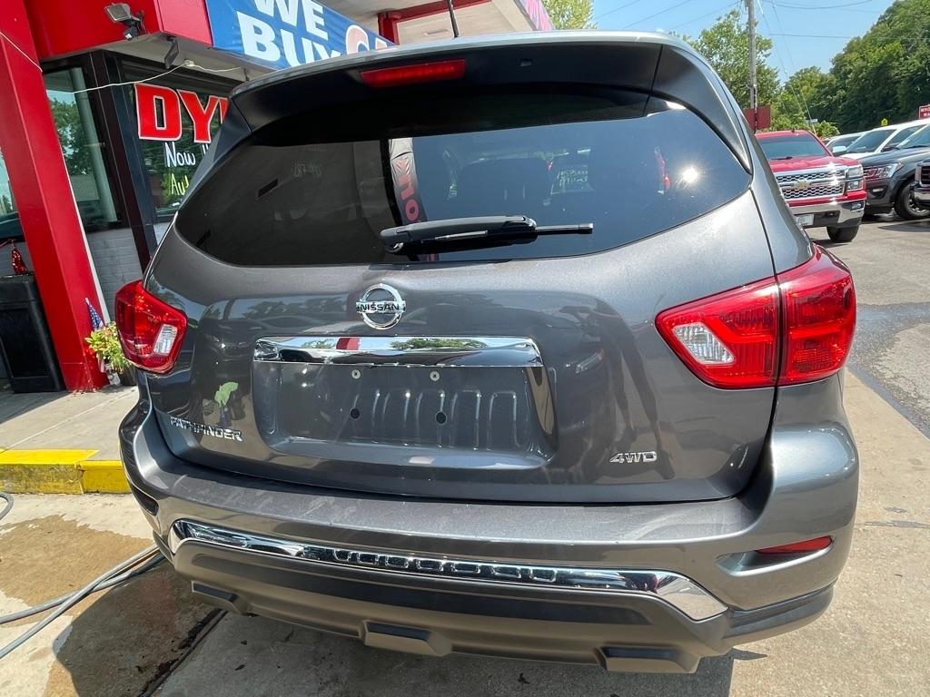 Nissan Pathfinder S 4WD 2017