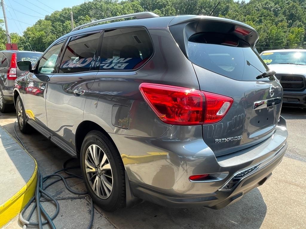 Nissan Pathfinder S 4WD 2017