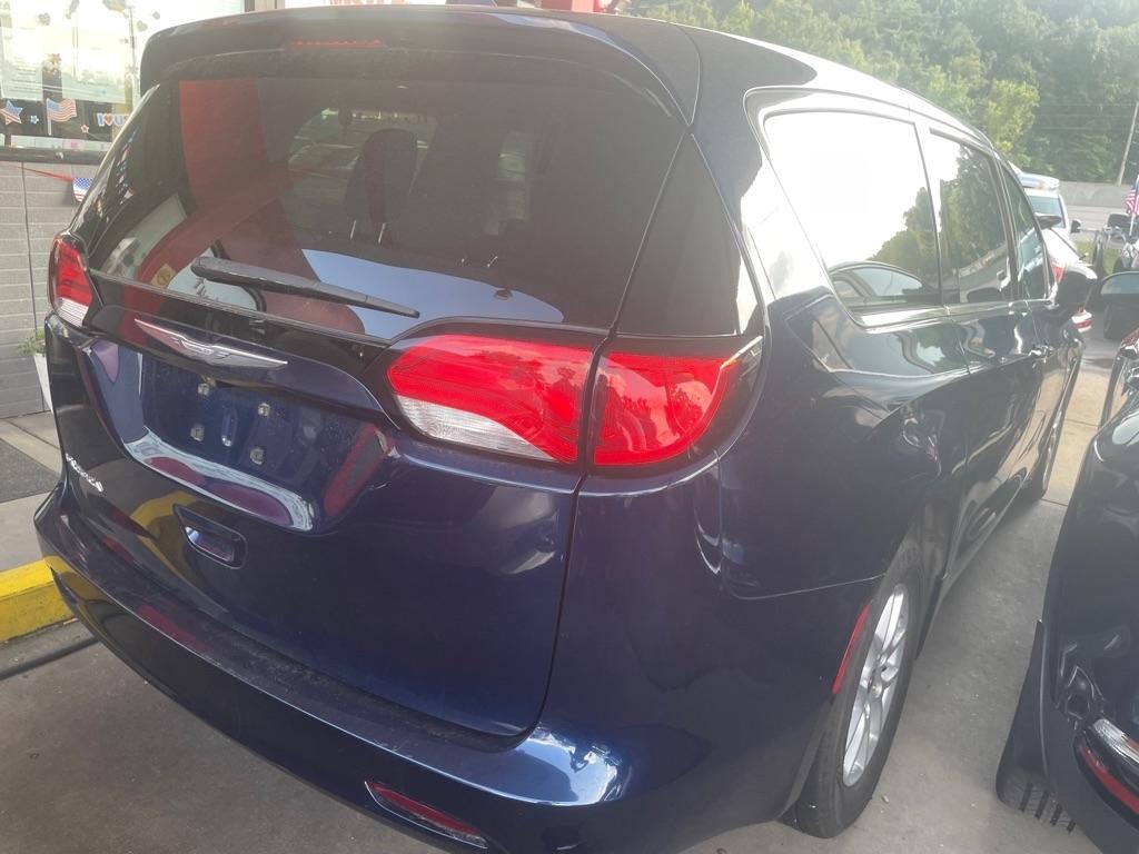 Chrysler Pacifica Touring 2017