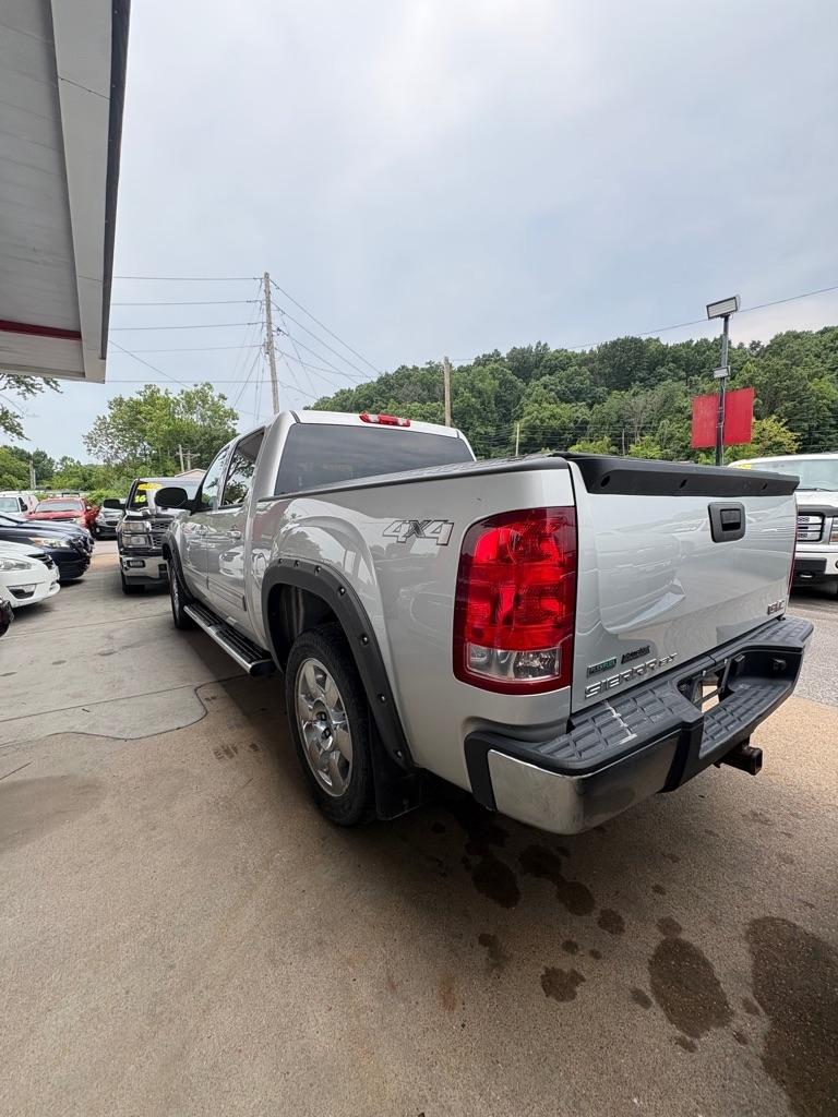 GMC Sierra 1500 SLT Crew Cab 4WD 2011
