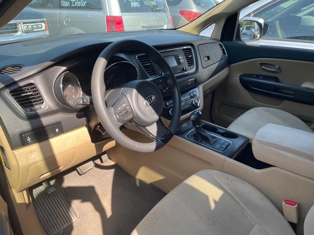 Kia Sedona LX 2016
