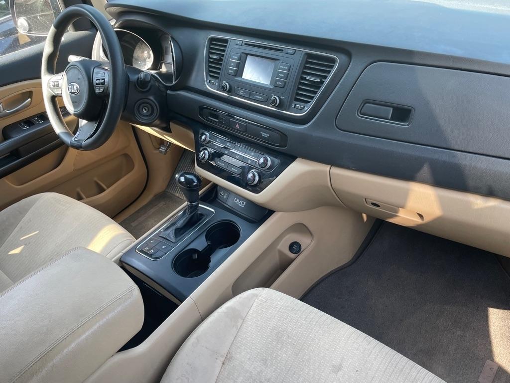 Kia Sedona LX 2016