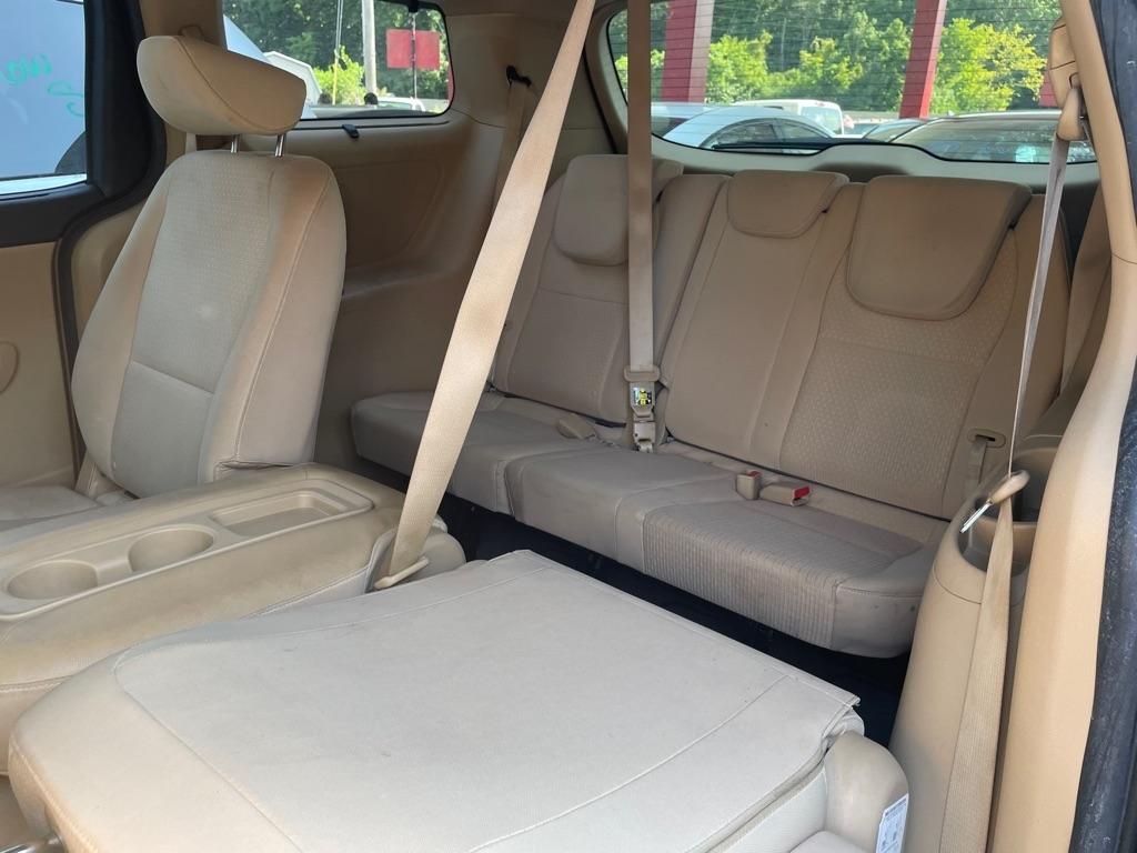 Kia Sedona LX 2016