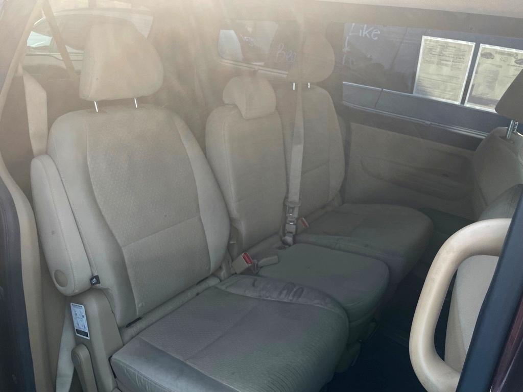 Kia Sedona LX 2016
