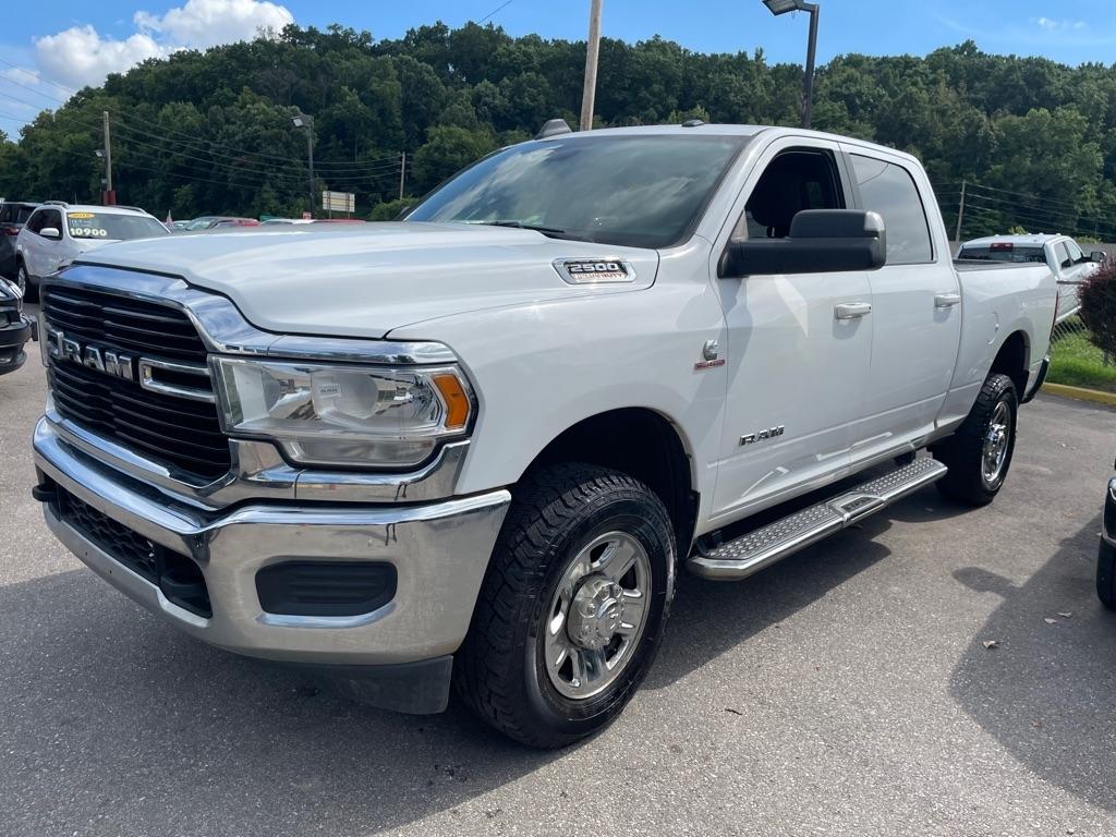 RAM 2500 Tradesman Crew Cab SWB 4WD 2021