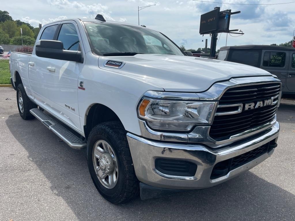 RAM 2500 Tradesman Crew Cab SWB 4WD 2021