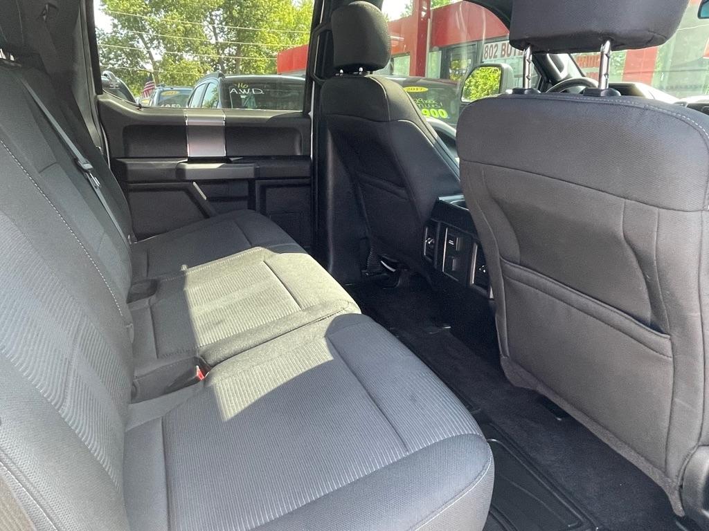 Ford F-150 XL SuperCrew 5.5-ft. Bed 4WD 2015