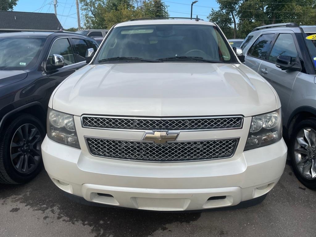 Chevrolet Tahoe LTZ 2WD 2011