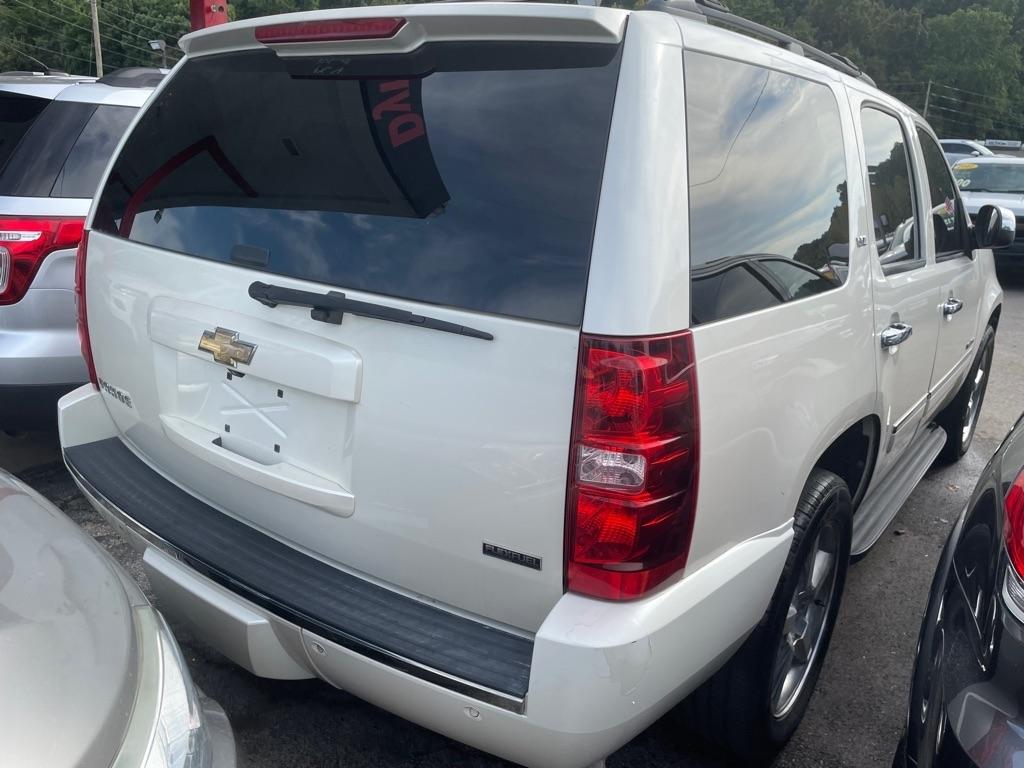 Chevrolet Tahoe LTZ 2WD 2011