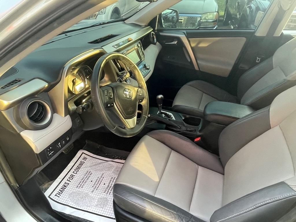 Toyota RAV4 Limited FWD 2015