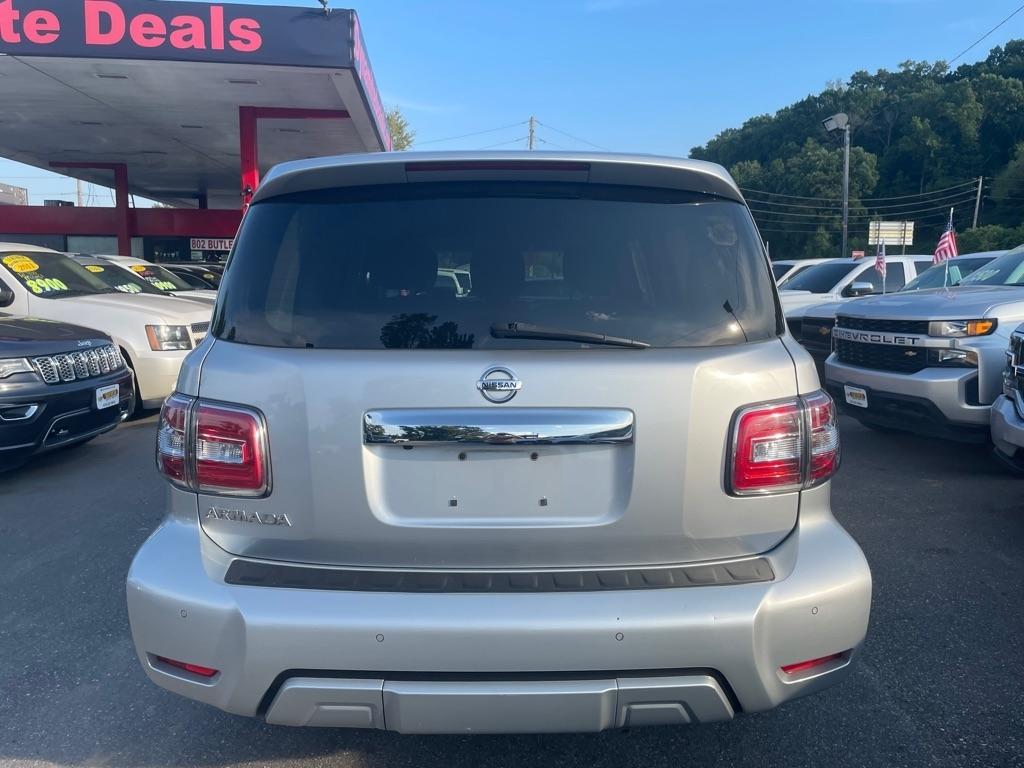 Nissan Armada SV AWD 2017