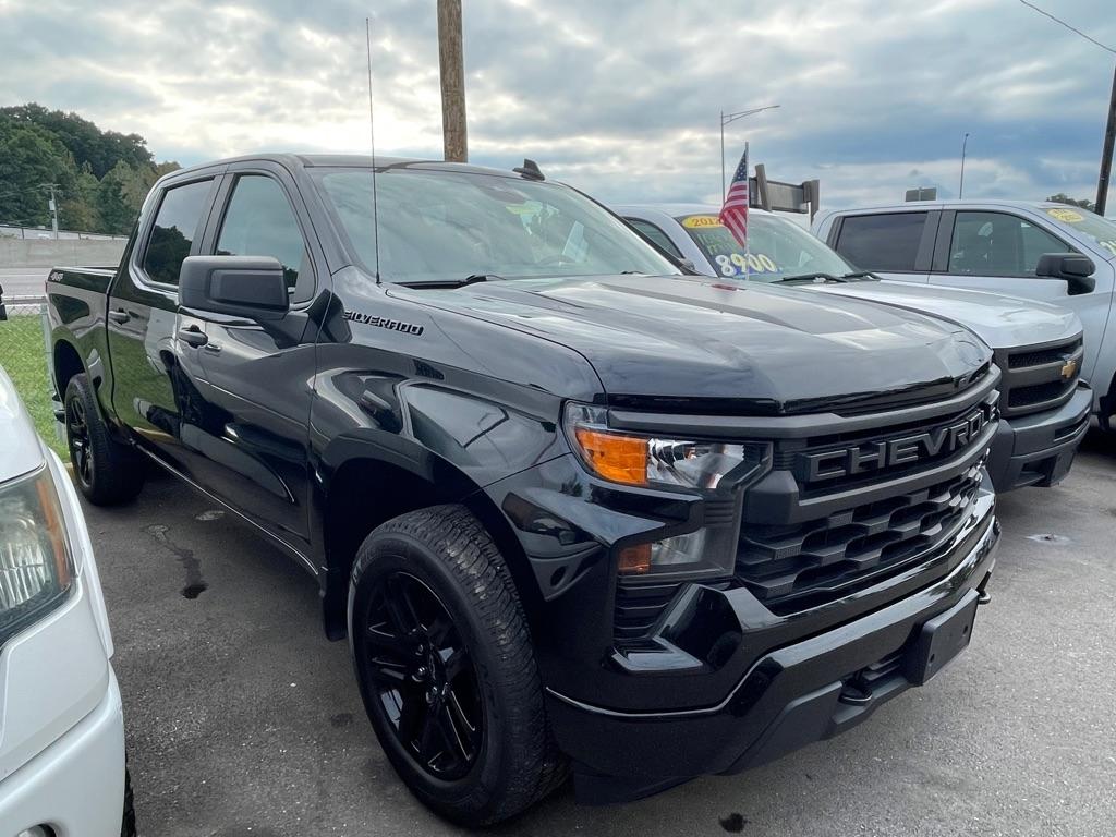 2023 Chevrolet Silverado 1500 Custom Crew Cab 4WD
