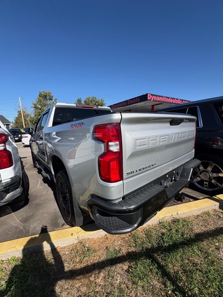 Chevrolet Silverado 1500 LT Trail Boss Crew Cab 4WD 2021
