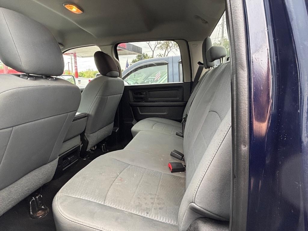 RAM 1500 Tradesman Crew Cab SWB 4WD 2015