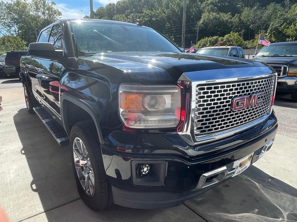 GMC Sierra 1500 Denali Crew Cab Long Box 4WD 2015