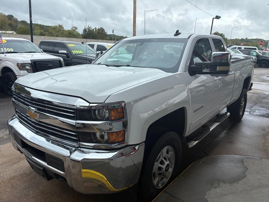 Chevrolet Silverado 2500HD LT Double Cab 4WD 2016