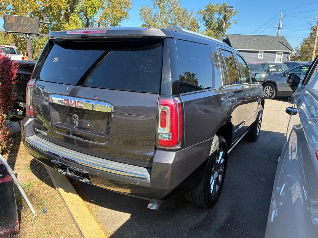 GMC Yukon Denali 4WD 2015