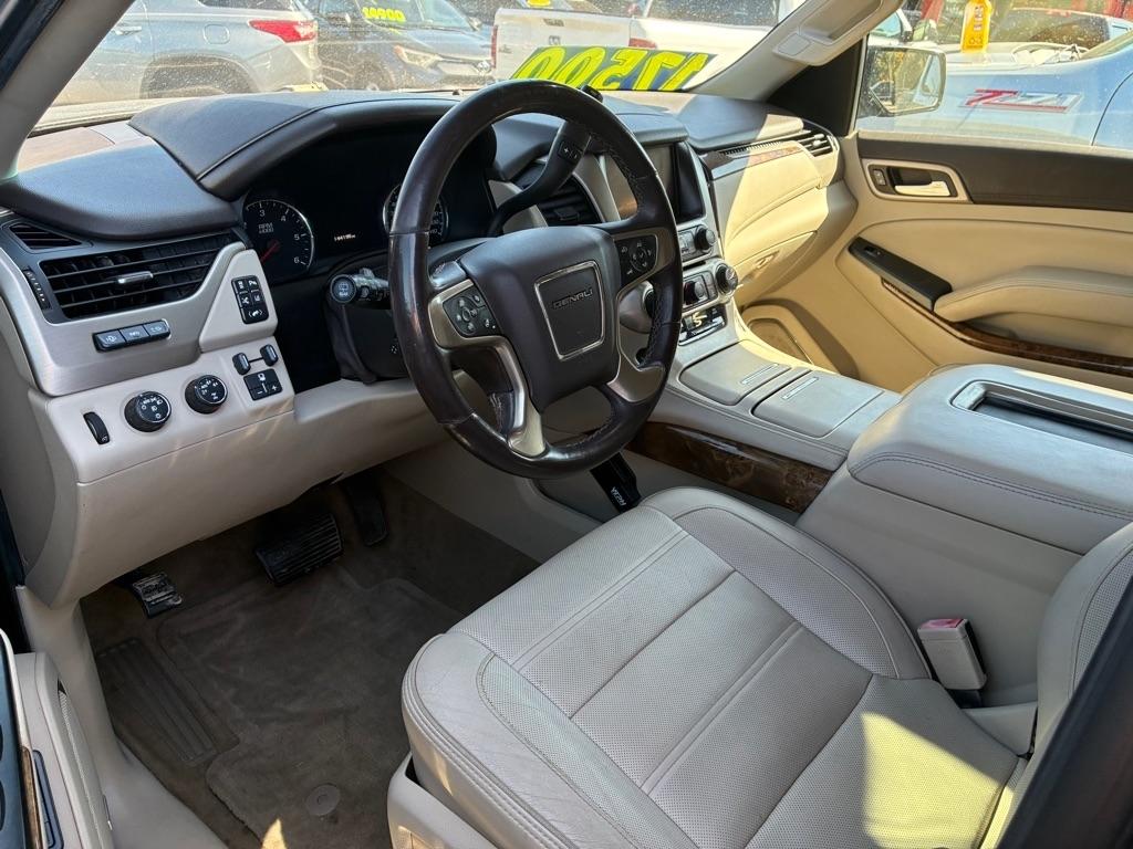 GMC Yukon Denali 4WD 2015