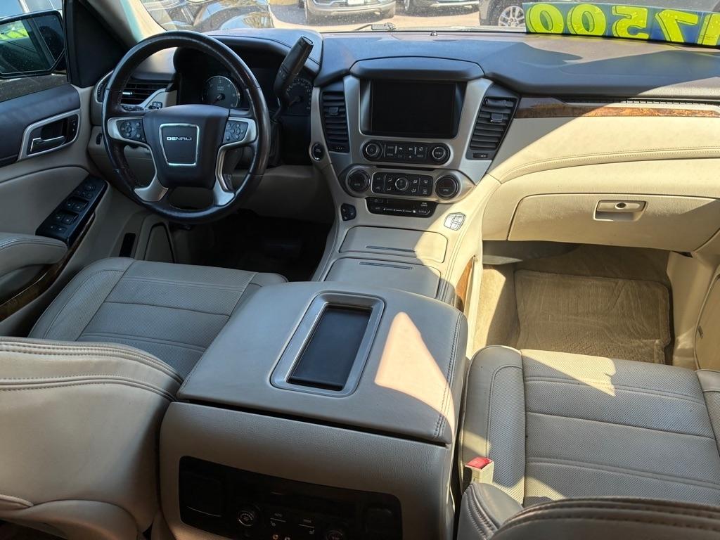 GMC Yukon Denali 4WD 2015