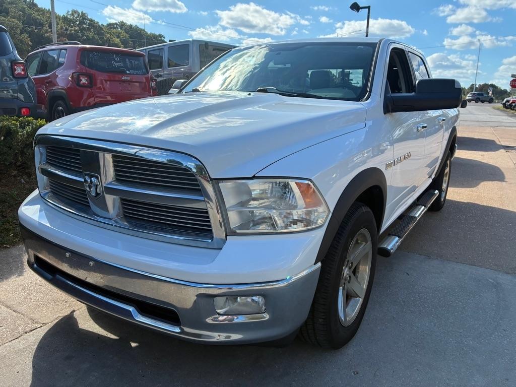 RAM 1500 SLT Crew Cab 4WD 2012