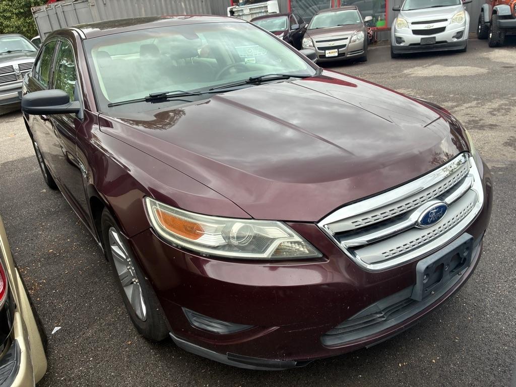 Ford Taurus SE FWD 2011