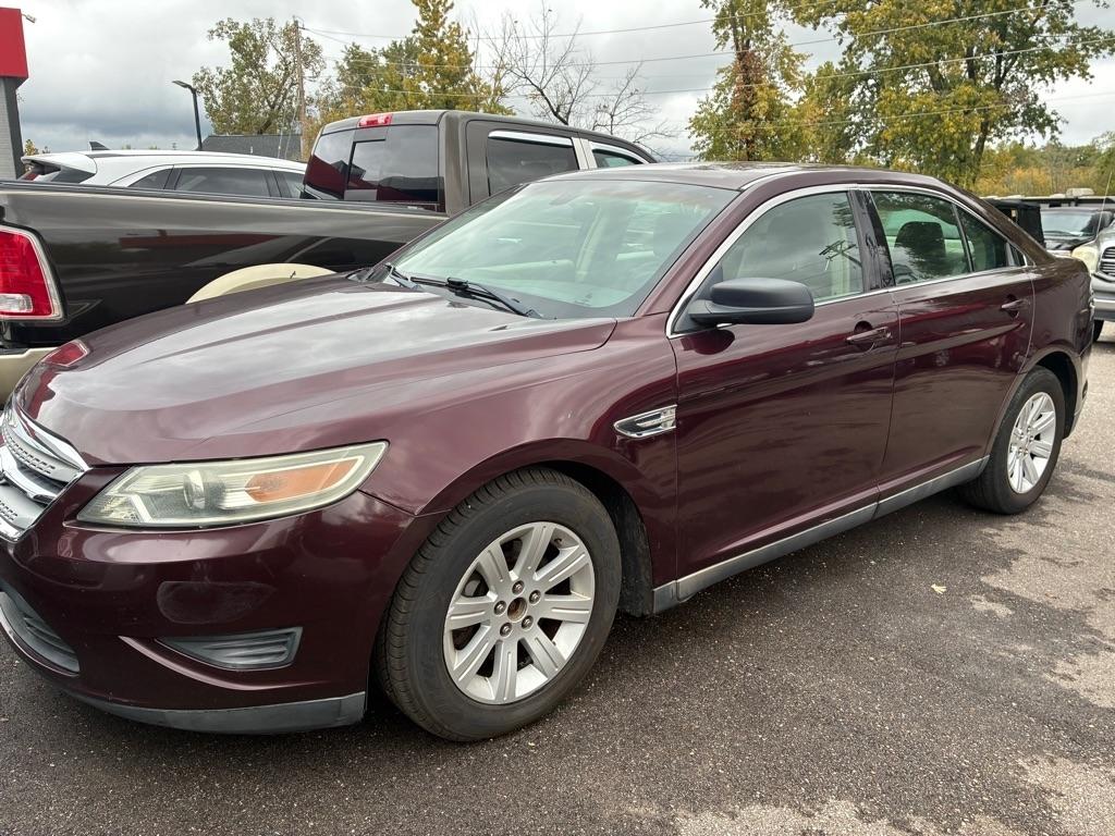 Ford Taurus SE FWD 2011