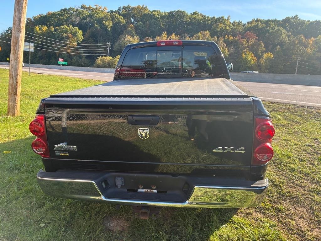 Dodge Ram 1500 ST Quad Cab 4WD 2008