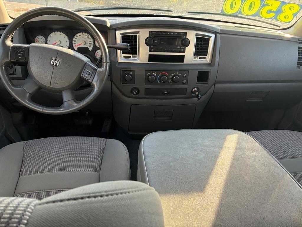 Dodge Ram 1500 ST Quad Cab 4WD 2008