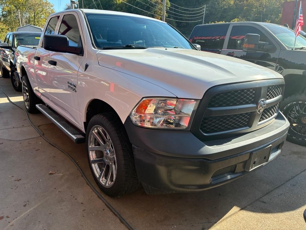 RAM 1500 Tradesman Quad Cab 4WD 2018