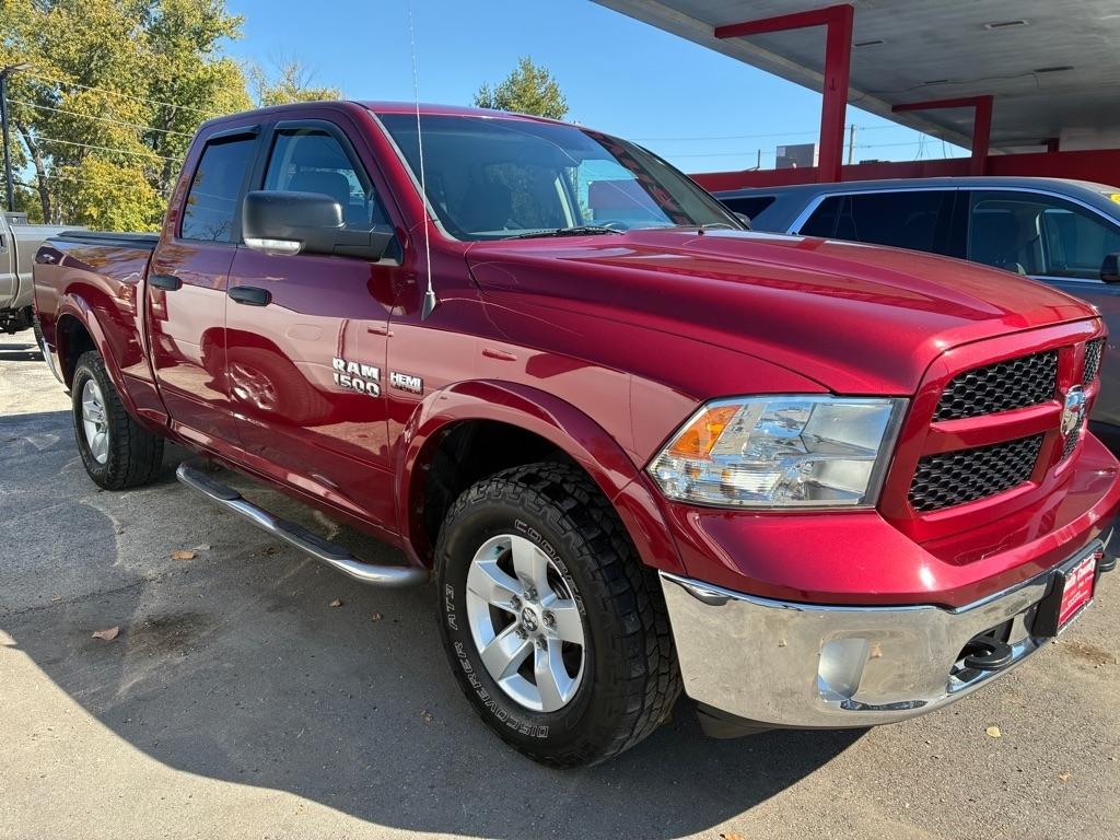 RAM 1500 SLT Quad Cab 4WD 2014
