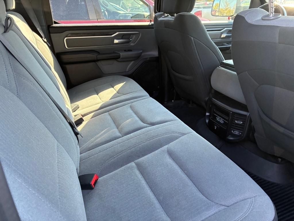 RAM 1500 Big Horn Crew Cab SWB 4WD 2021