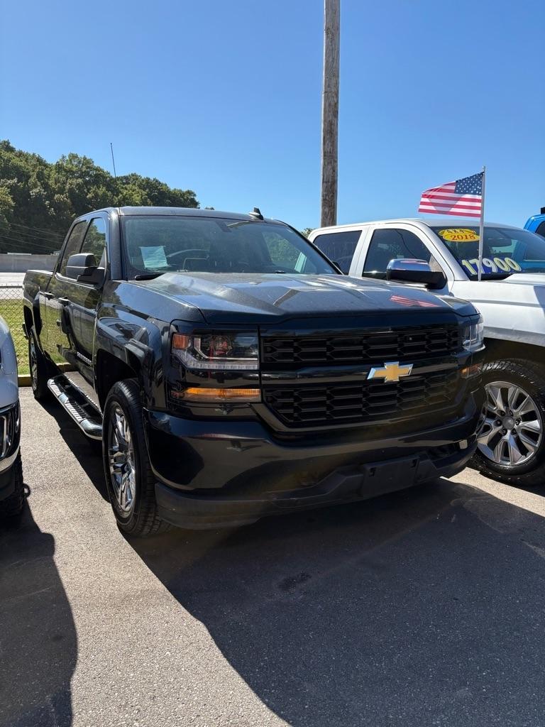 Chevrolet Silverado 1500 Custom Double Cab 4WD 2019