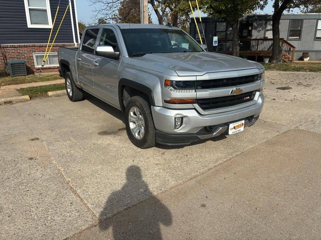 Chevrolet Silverado 1500 LT Crew Cab 4WD 2018