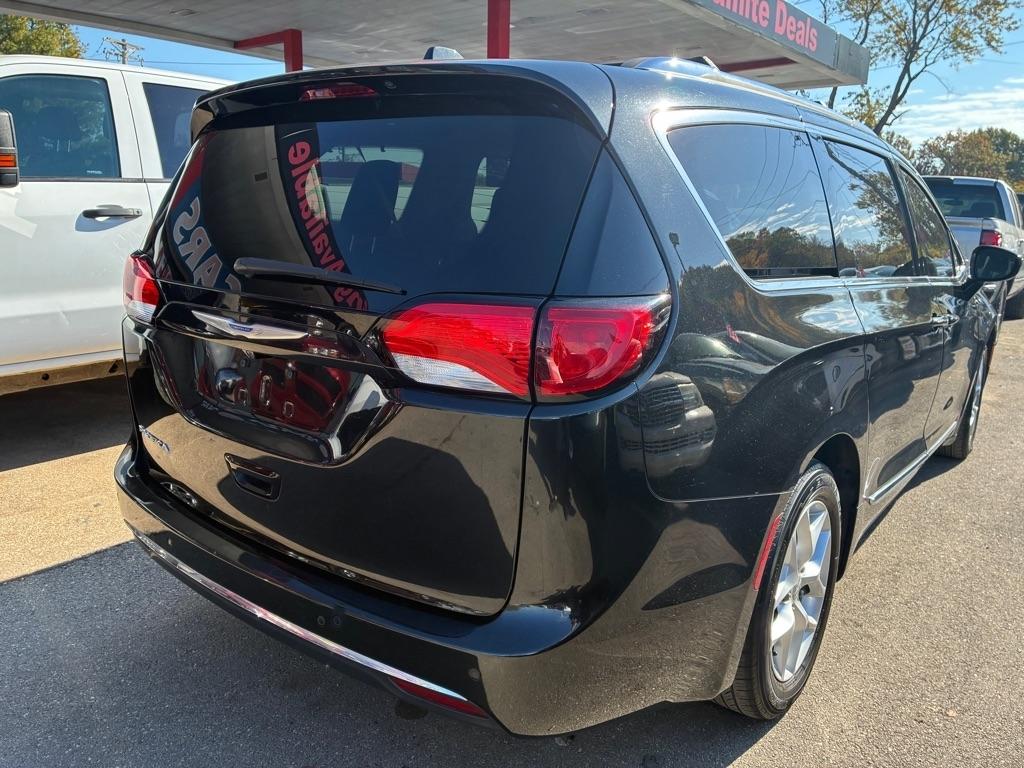Chrysler Pacifica Touring-L 2018